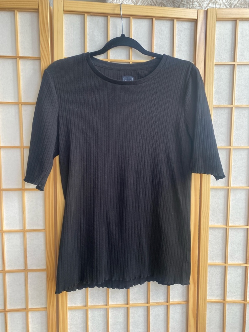 Women’s Ribbed Crew Neck Top - Black